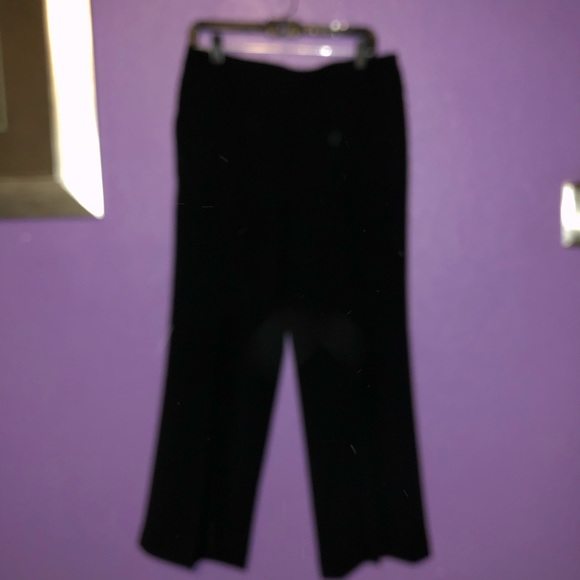 Black career suit. - Picture 3 of 3